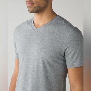 Lululemon Men’s 5 Year Basic V Neck - Heather Medium Grey
